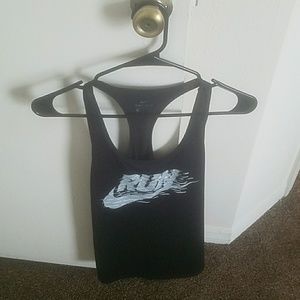 Nike tank